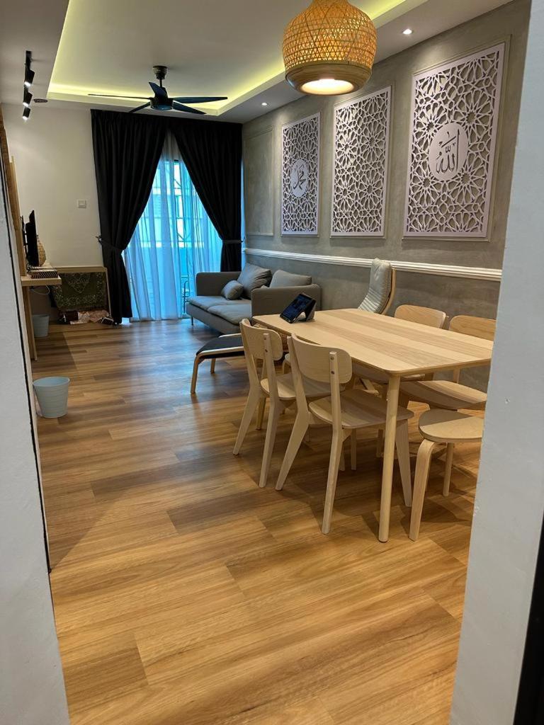 Apartment Adik Aisyah Muji N